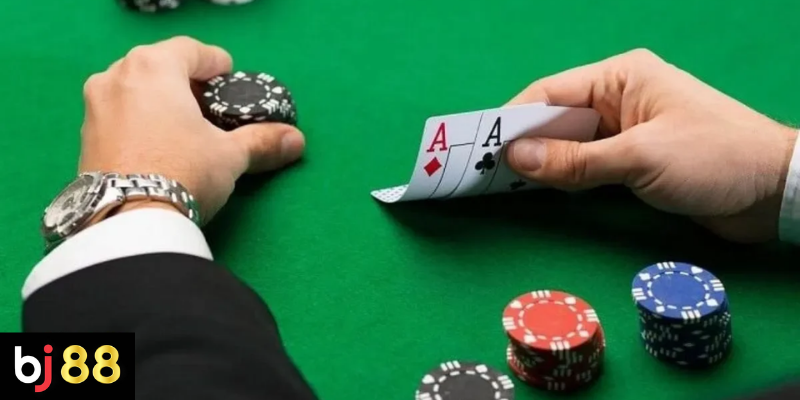 Mẹo Đánh Bài Xì Tố 5 Cây Hiệu Quả: Cách Tối Ưu Cơ Hội Thắng 3 Chọn thời điểm cược thông minh